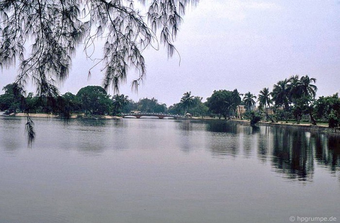 Hồ công viên Thống Nhất, 1991.